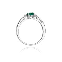 Pierścionek Złoty pr 585 Brylanty Szmaragd 0.40 ct
W006-585-SZ0.40-BD